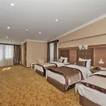 Montagna Hera Taksim Hotel