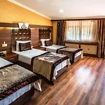 Hotel Montagna Hera Taksim 3*