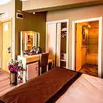 Montagna Hera Taksim Hotel 3*