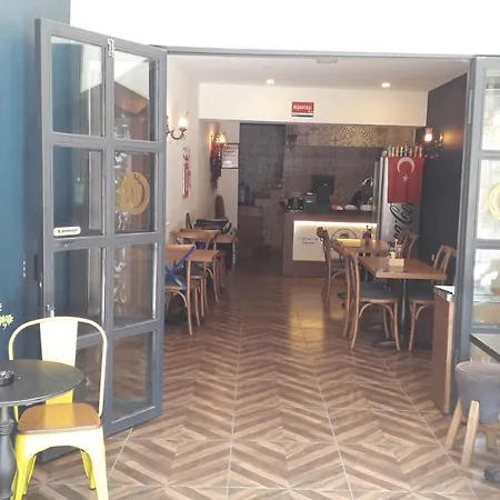 Montagna Hera Taksim איסטמבול