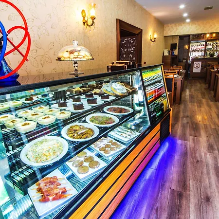 Montagna Hera Taksim 3*