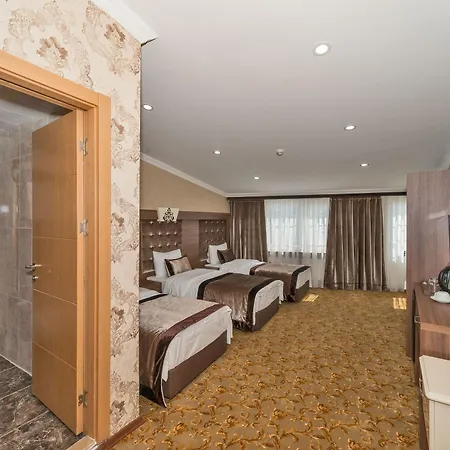 Montagna Hera Taksim 3* İstanbul