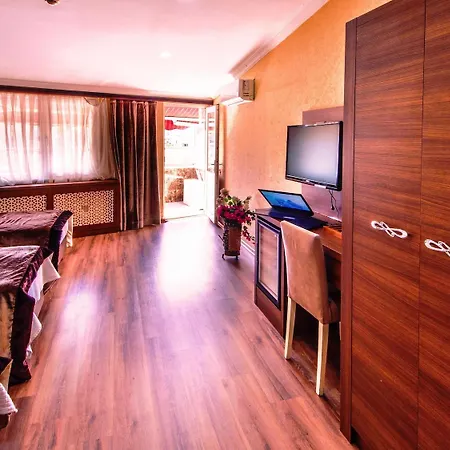 Otel Montagna Hera Taksim İstanbul