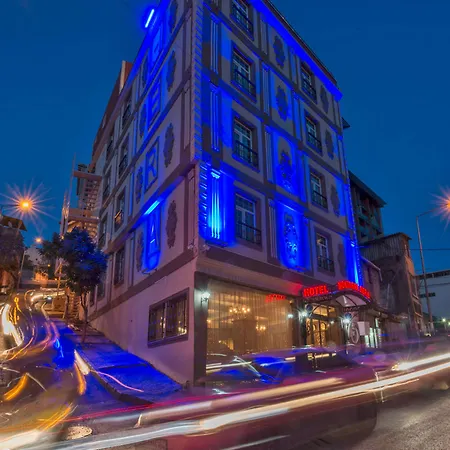 Montagna Hera Taksim 3* İstanbul