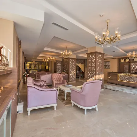 Montagna Hera Taksim 3* اسطنبول