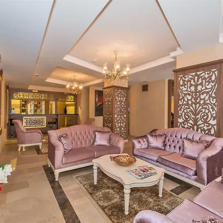 Montagna Hera Taksim 3* اسطنبول