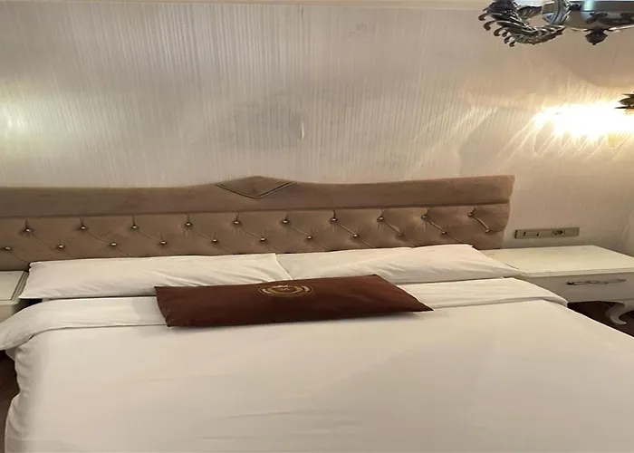 Montagna Hera Taksim איסטמבול