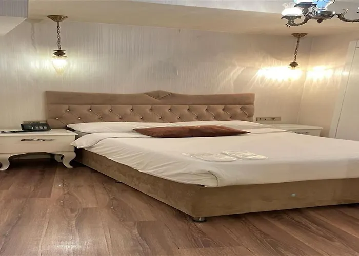 Montagna Hera Taksim מלון 3*