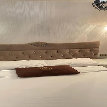 Montagna Hera Taksim Istambul