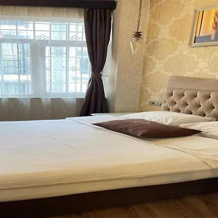 Montagna Hera Taksim Istambul