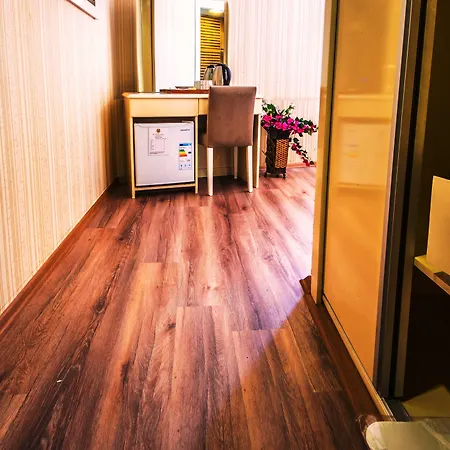 Montagna Hera Taksim Отель 3*