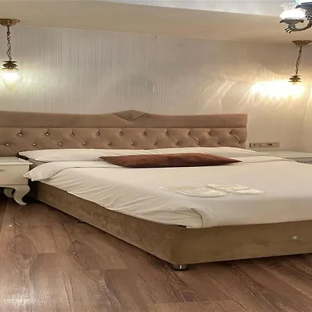 Montagna Hera Taksim Отель 3*