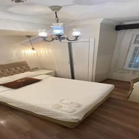 Отель Montagna Hera Taksim 3*