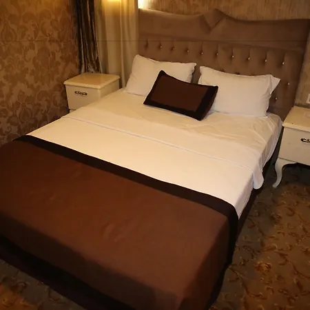 Отель Montagna Hera Taksim Стамбул