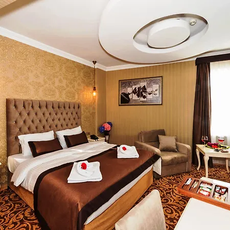 Отель Montagna Hera Taksim 3*